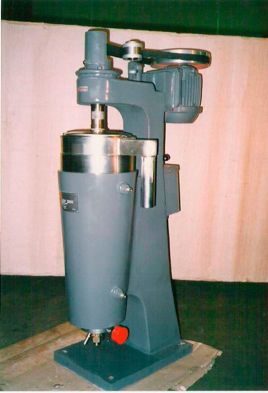 Centrifuga de rotor tubular